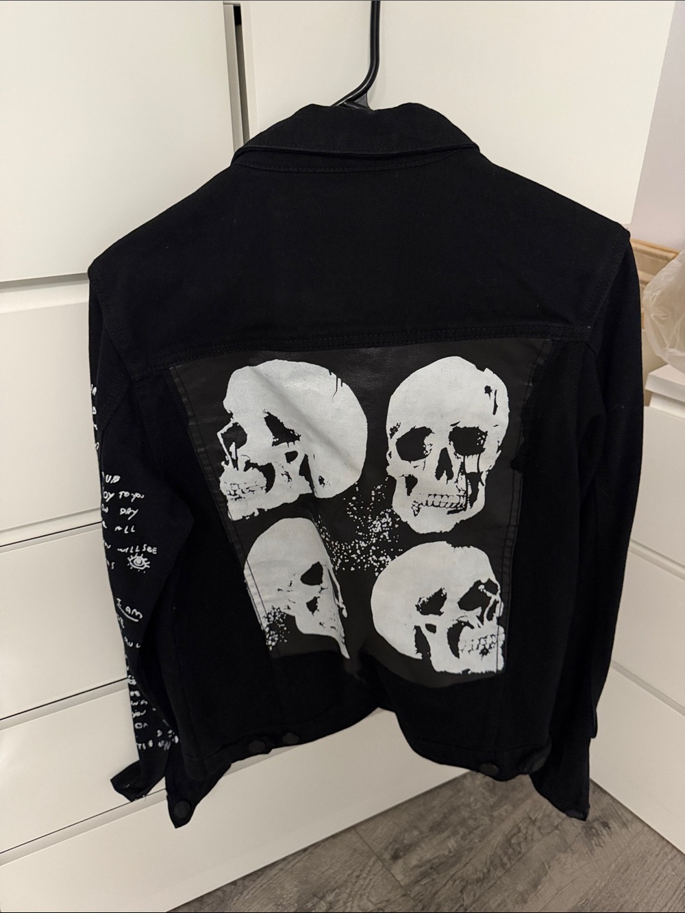 Black Skull Print Jacket - Black